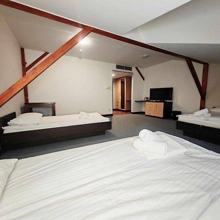 Maka I Magia Obiady Domowe Hotel Zambrow Dış mekan fotoğraf