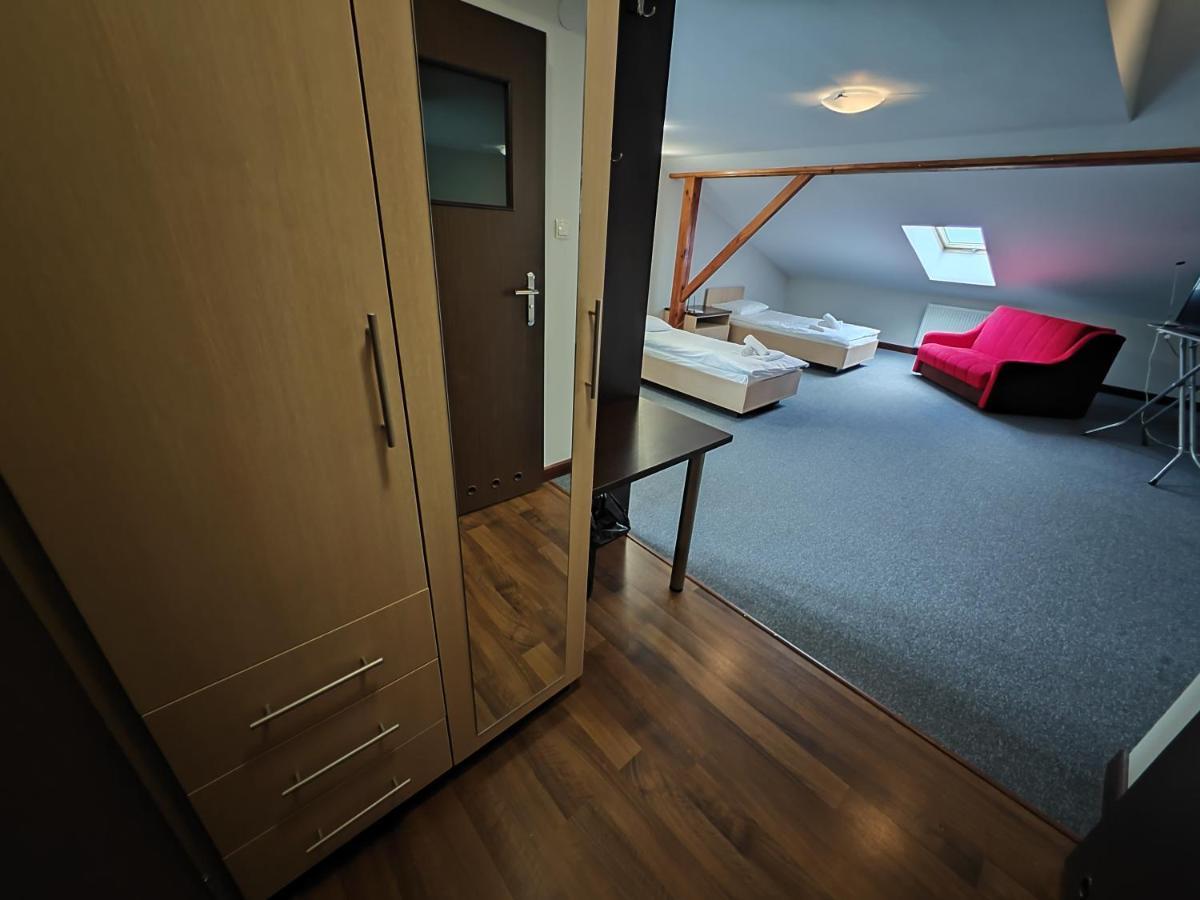 Maka I Magia Obiady Domowe Hotel Zambrow Dış mekan fotoğraf