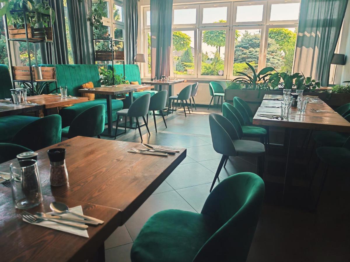 Maka I Magia Obiady Domowe Hotel Zambrow Dış mekan fotoğraf