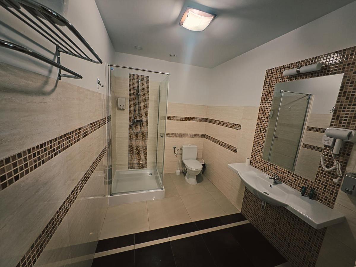 Maka I Magia Obiady Domowe Hotel Zambrow Dış mekan fotoğraf