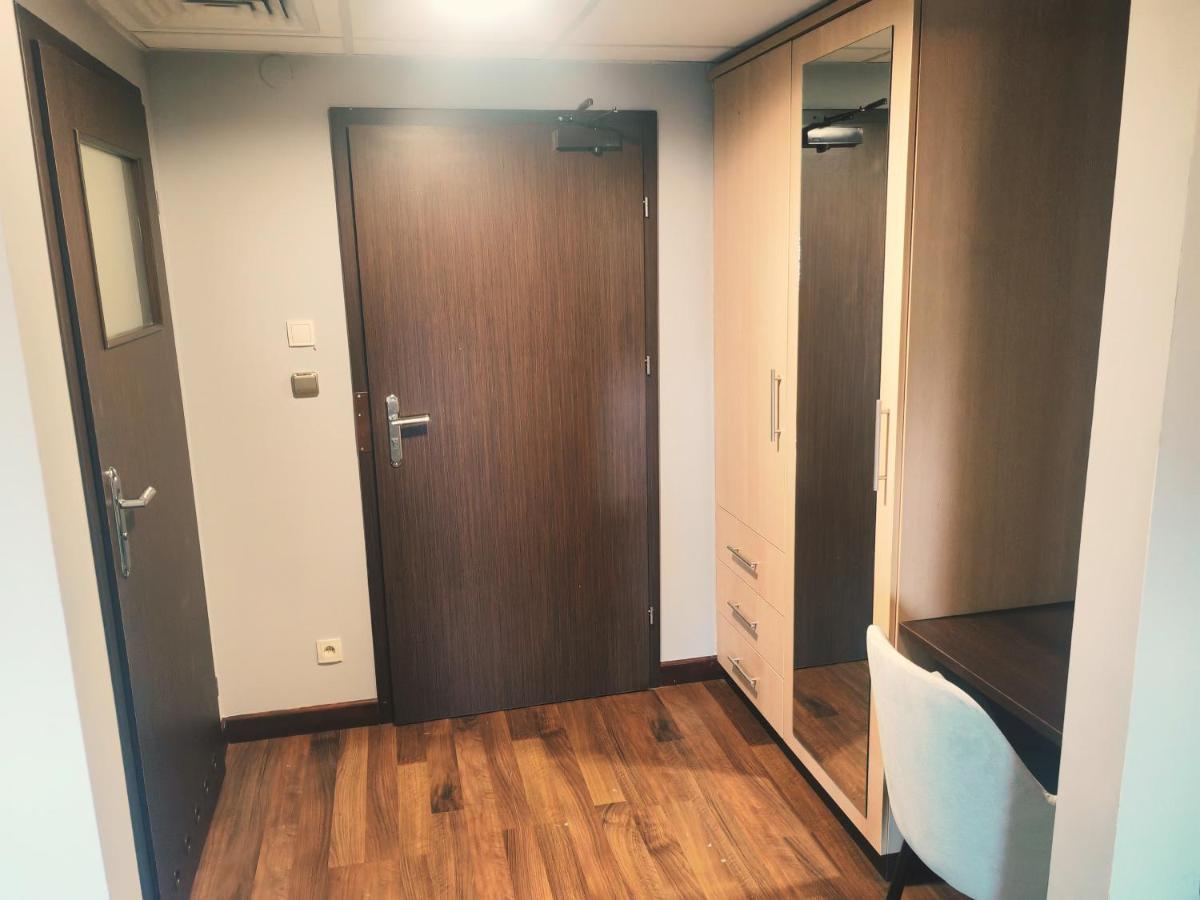 Maka I Magia Obiady Domowe Hotel Zambrow Dış mekan fotoğraf